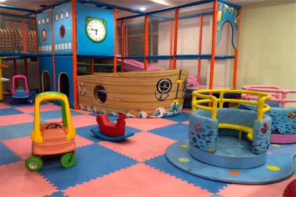 小飞侠儿童乐园